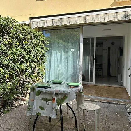 Confortable Pres De La Avec Parking Privatif - Fr-1-249-422 Apartment Agde